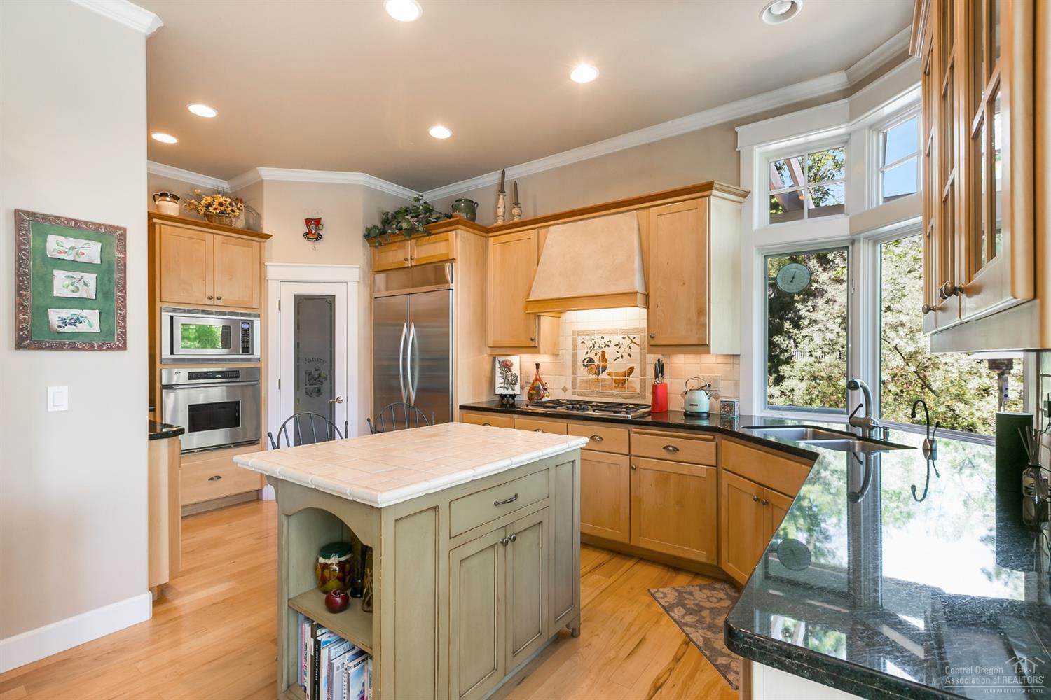 River Terrace - Residential