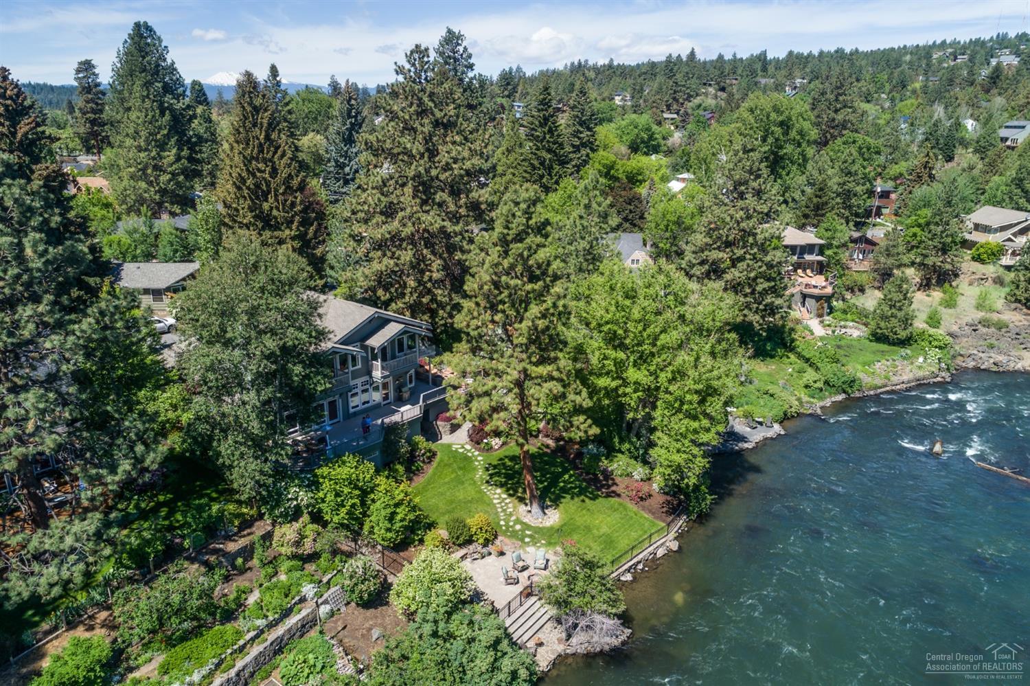 River Terrace - Residential