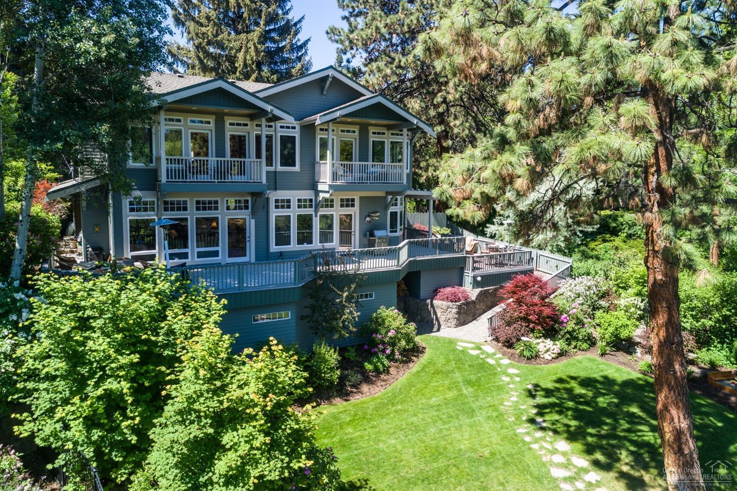 River Terrace - Residential