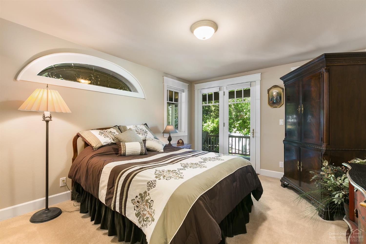 River Terrace - Residential