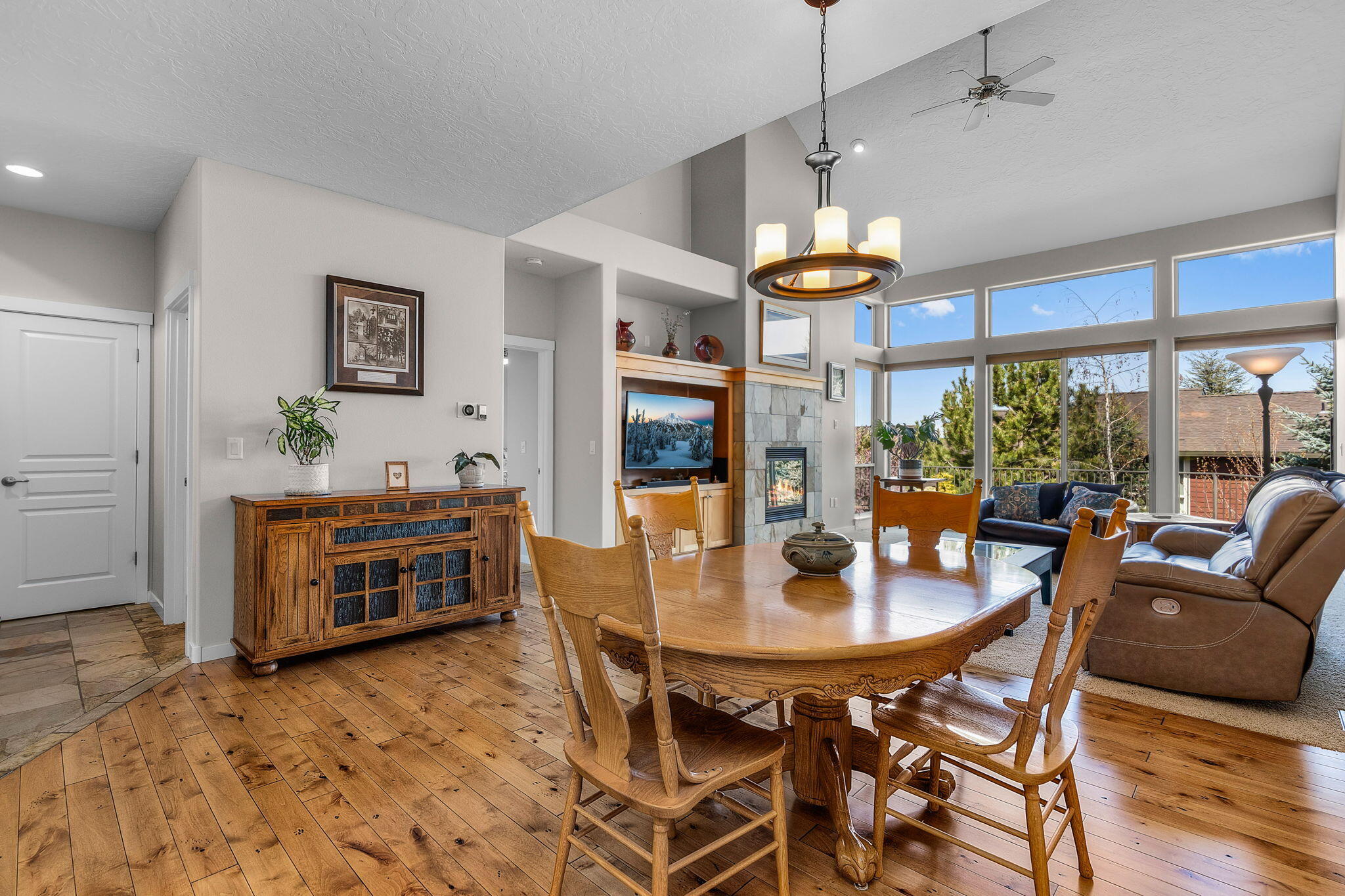 Eagle Crest - Residential