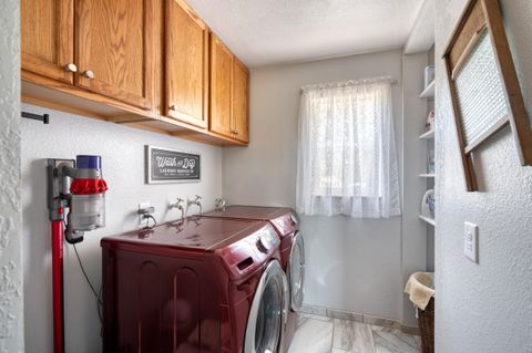 Tiny photo for 5660 SW Impala Lane, Redmond, OR 97756 (MLS # 220220129)