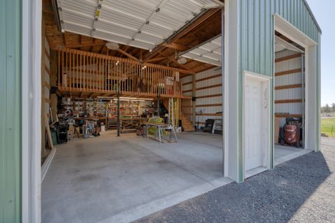 Tiny photo for 5660 SW Impala Lane, Redmond, OR 97756 (MLS # 220220129)