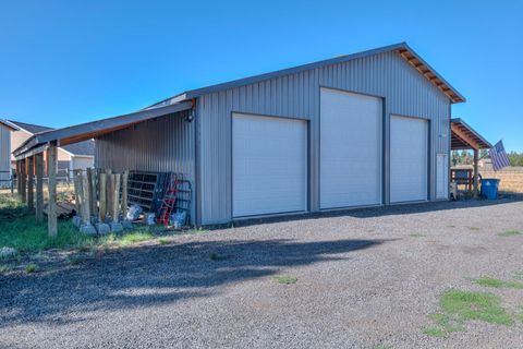 Tiny photo for 53475 Bridge Drive, La Pine, OR 97739 (MLS # 220213507)