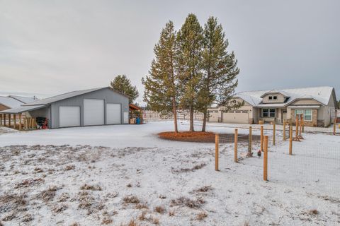 Tiny photo for 53475 Bridge Drive, La Pine, OR 97739 (MLS # 220213507)