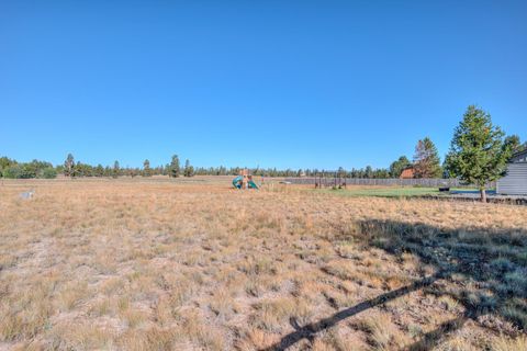 Tiny photo for 53475 Bridge Drive, La Pine, OR 97739 (MLS # 220213507)