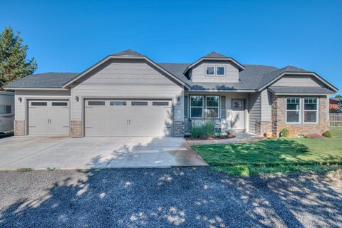 Tiny photo for 53475 Bridge Drive, La Pine, OR 97739 (MLS # 220213507)