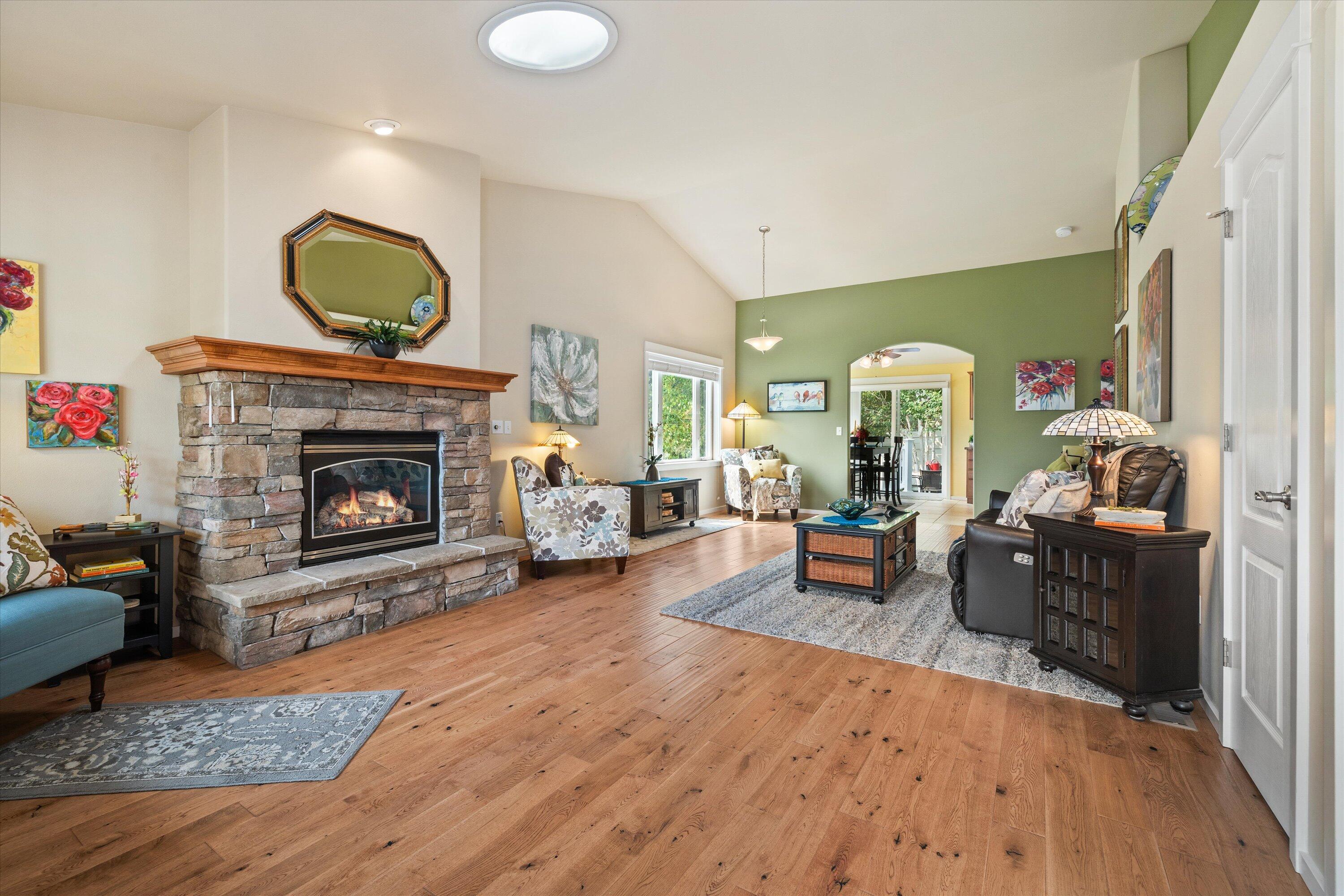 Summer Creek - Residential