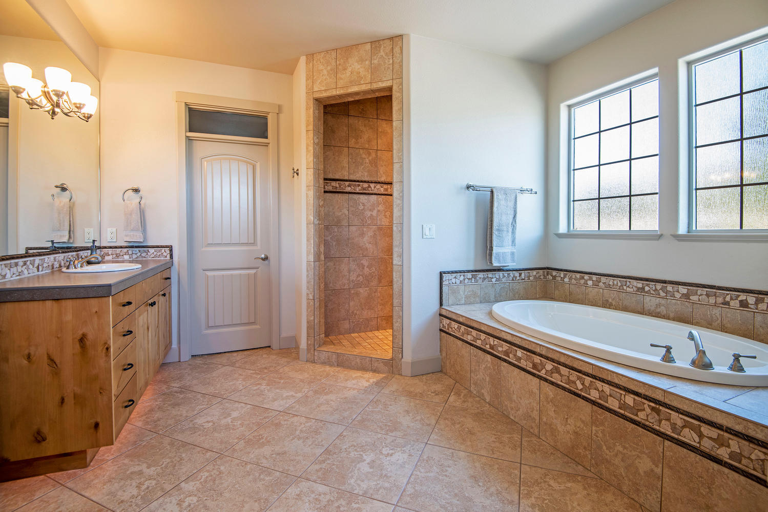 Eagle Crest - Residential