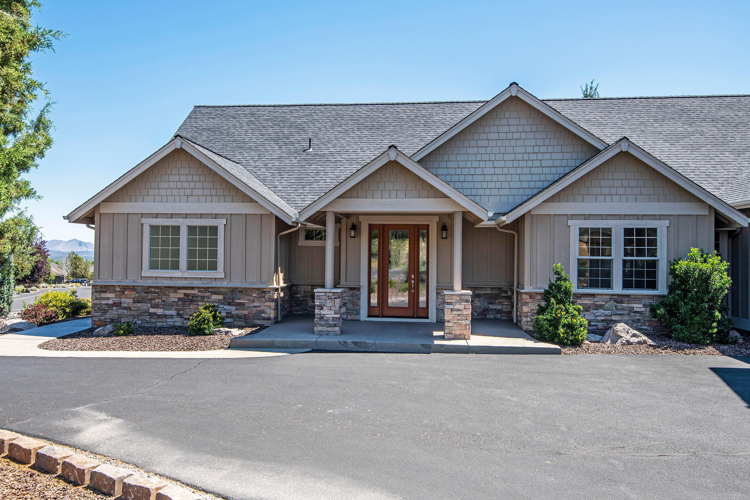 Eagle Crest - Residential