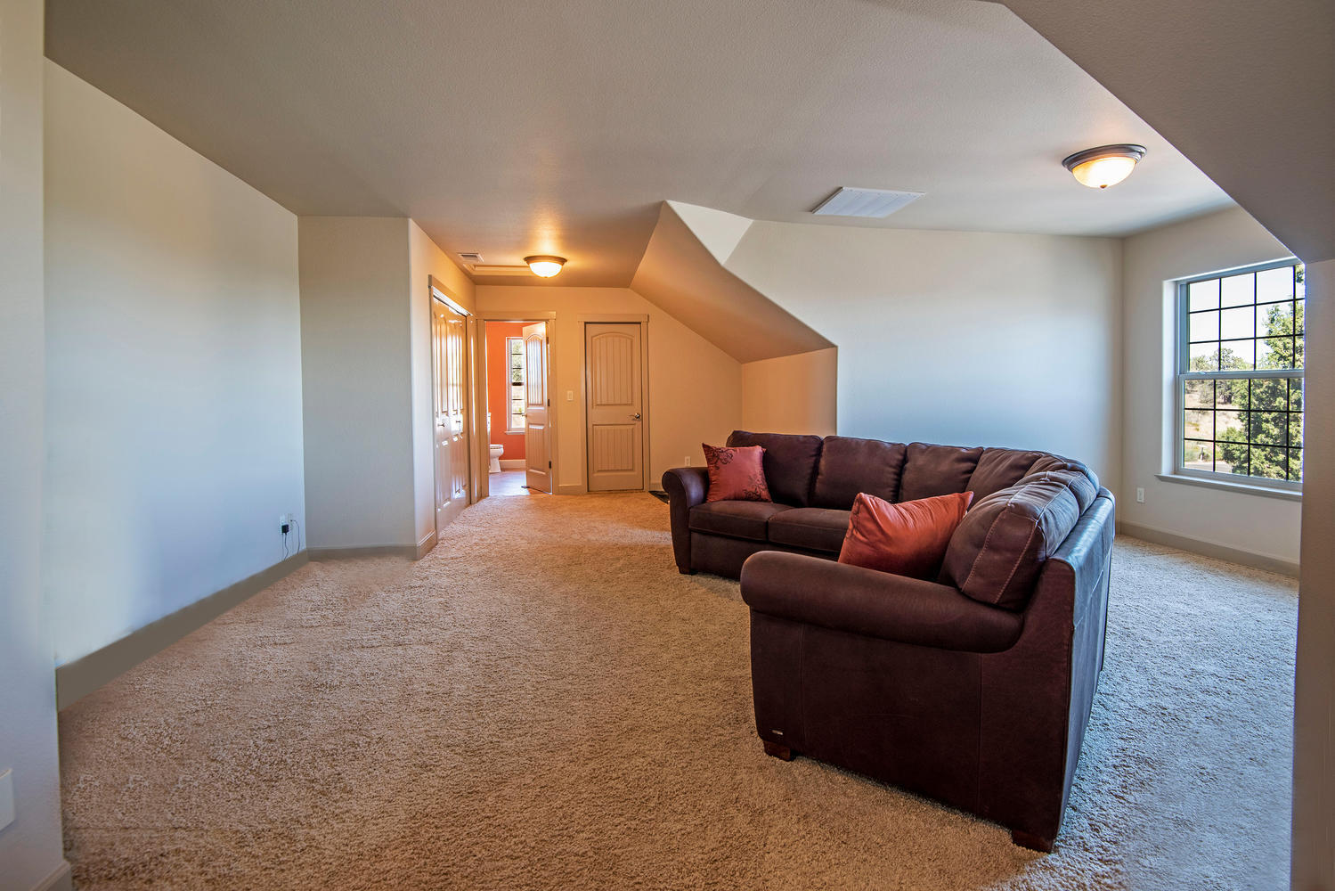 Eagle Crest - Residential