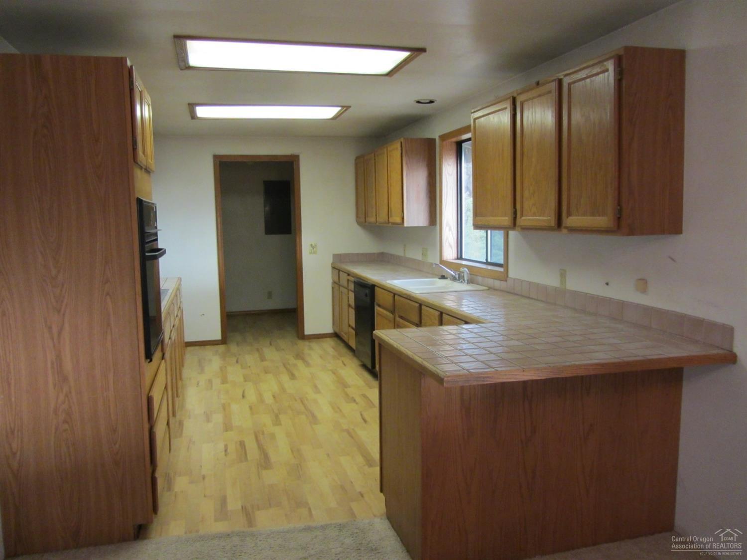 Squire Ridge - Residential