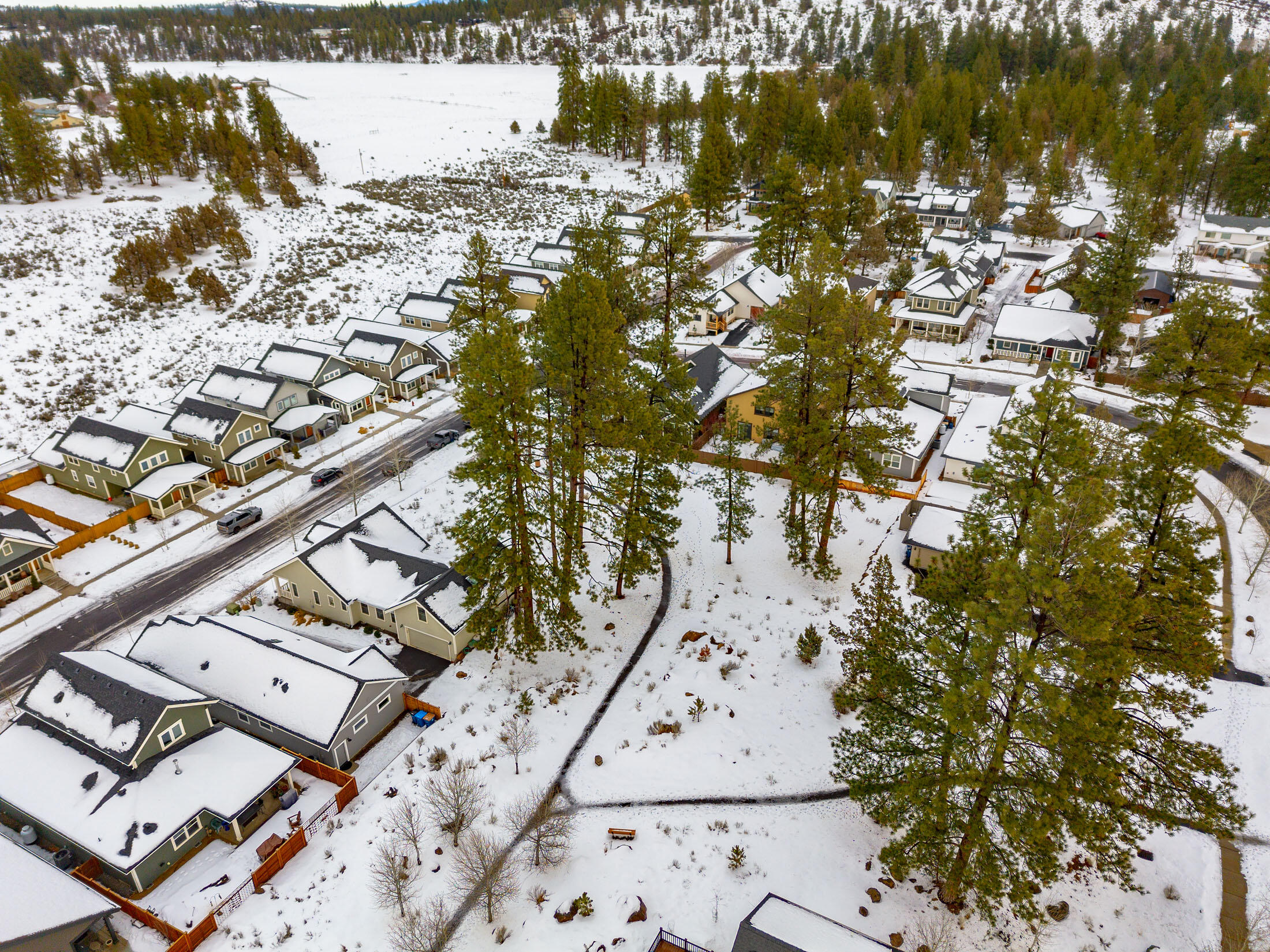 SaddleStone - Residential