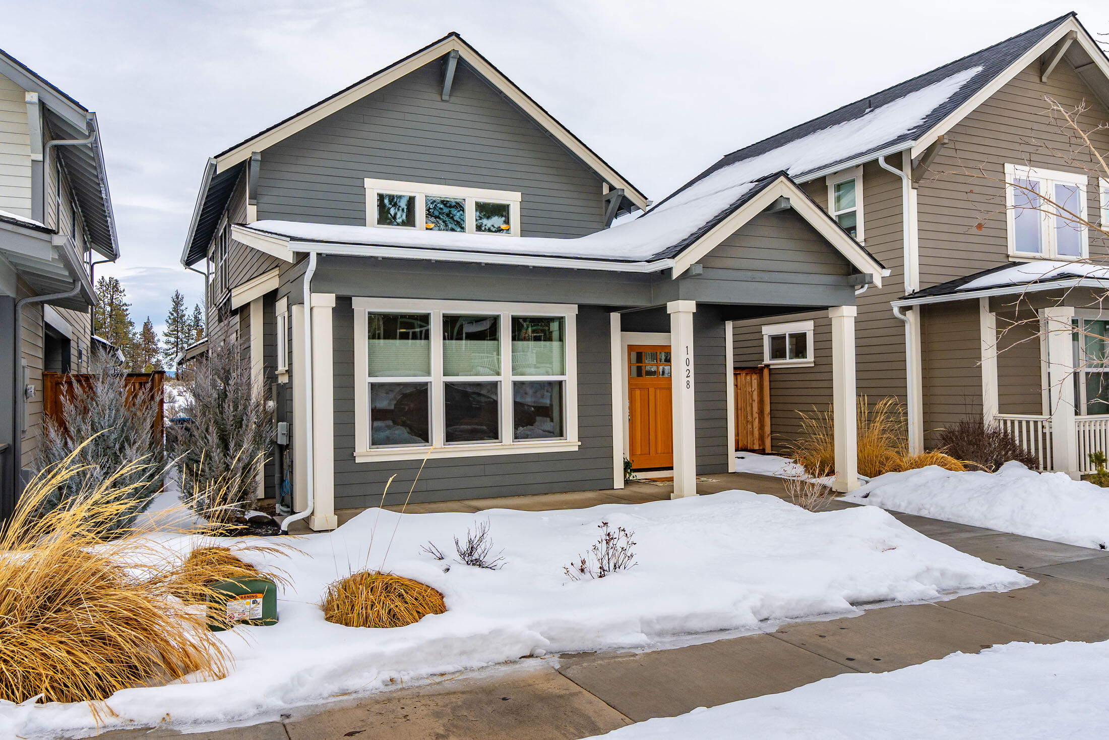 SaddleStone - Residential