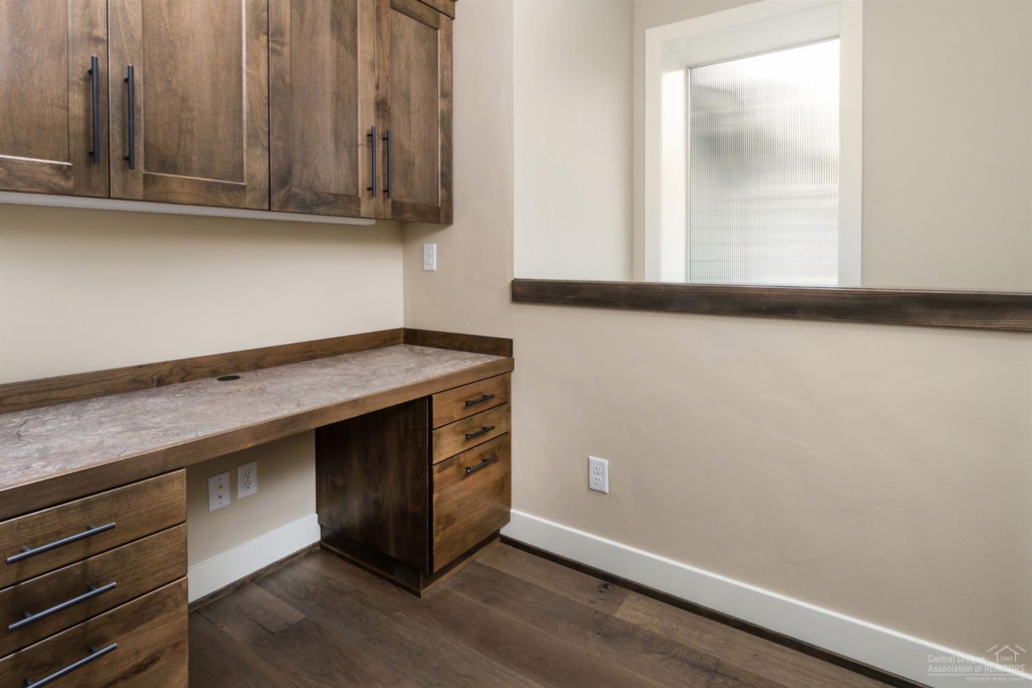 Broken Top - Residential