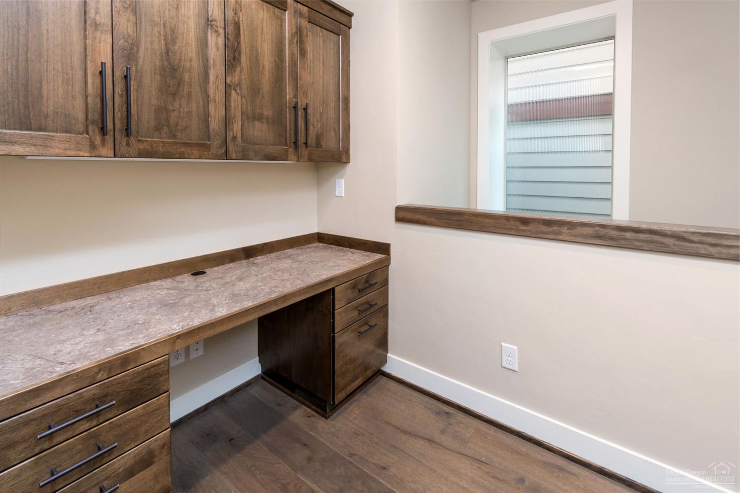 Broken Top - Residential