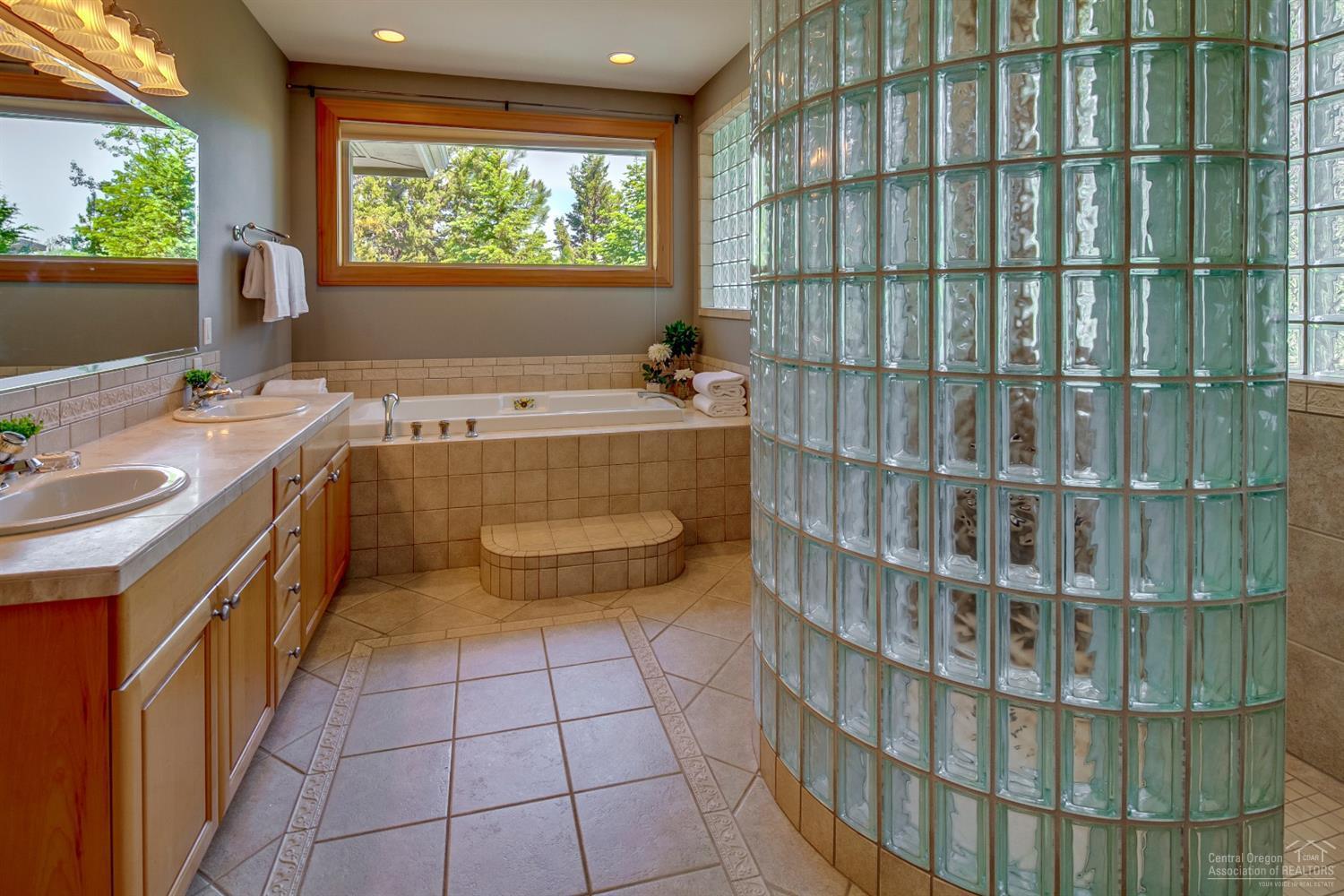 Awbrey Butte - Residential