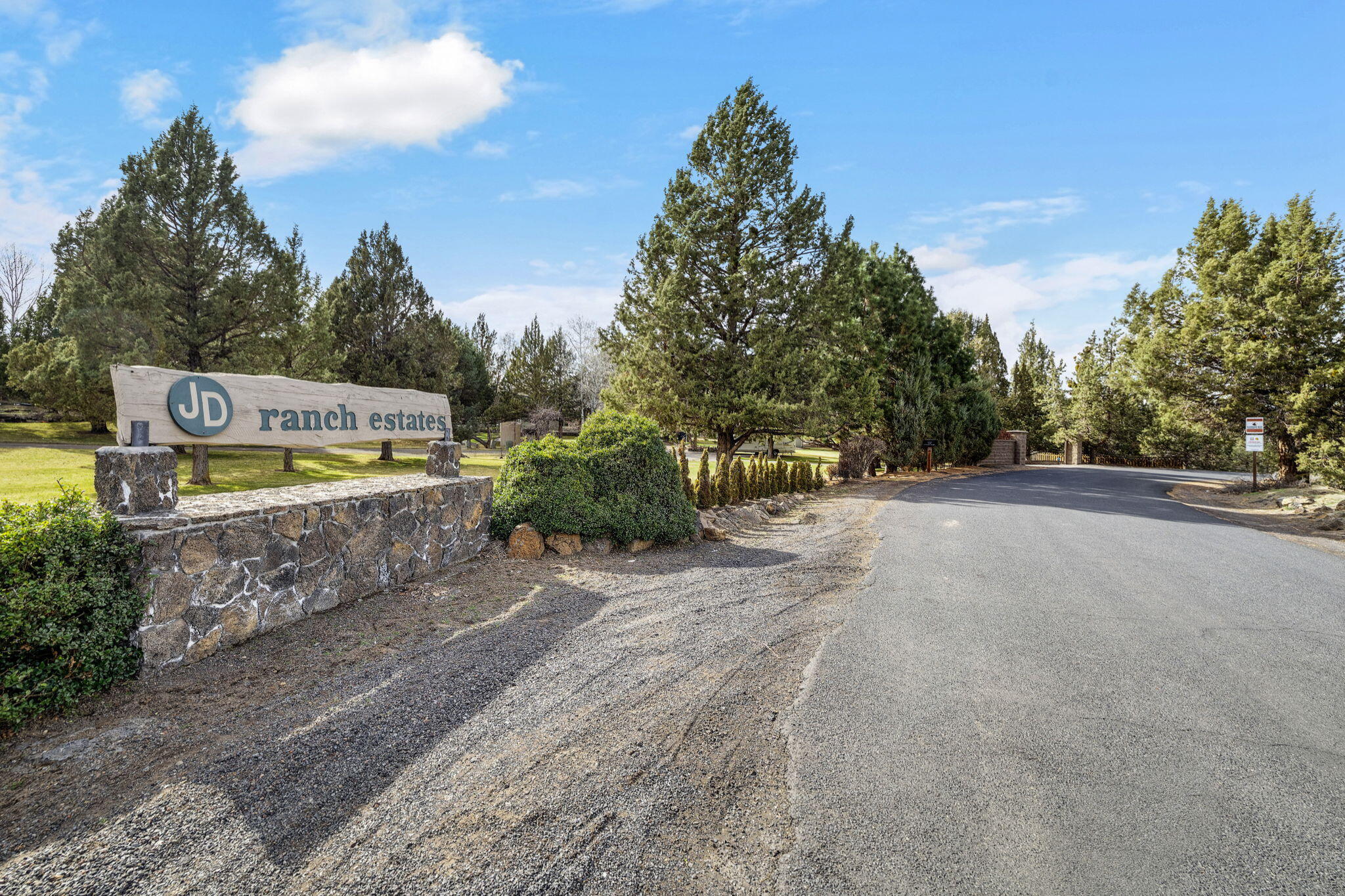 Jd Ranch Estate - Residential