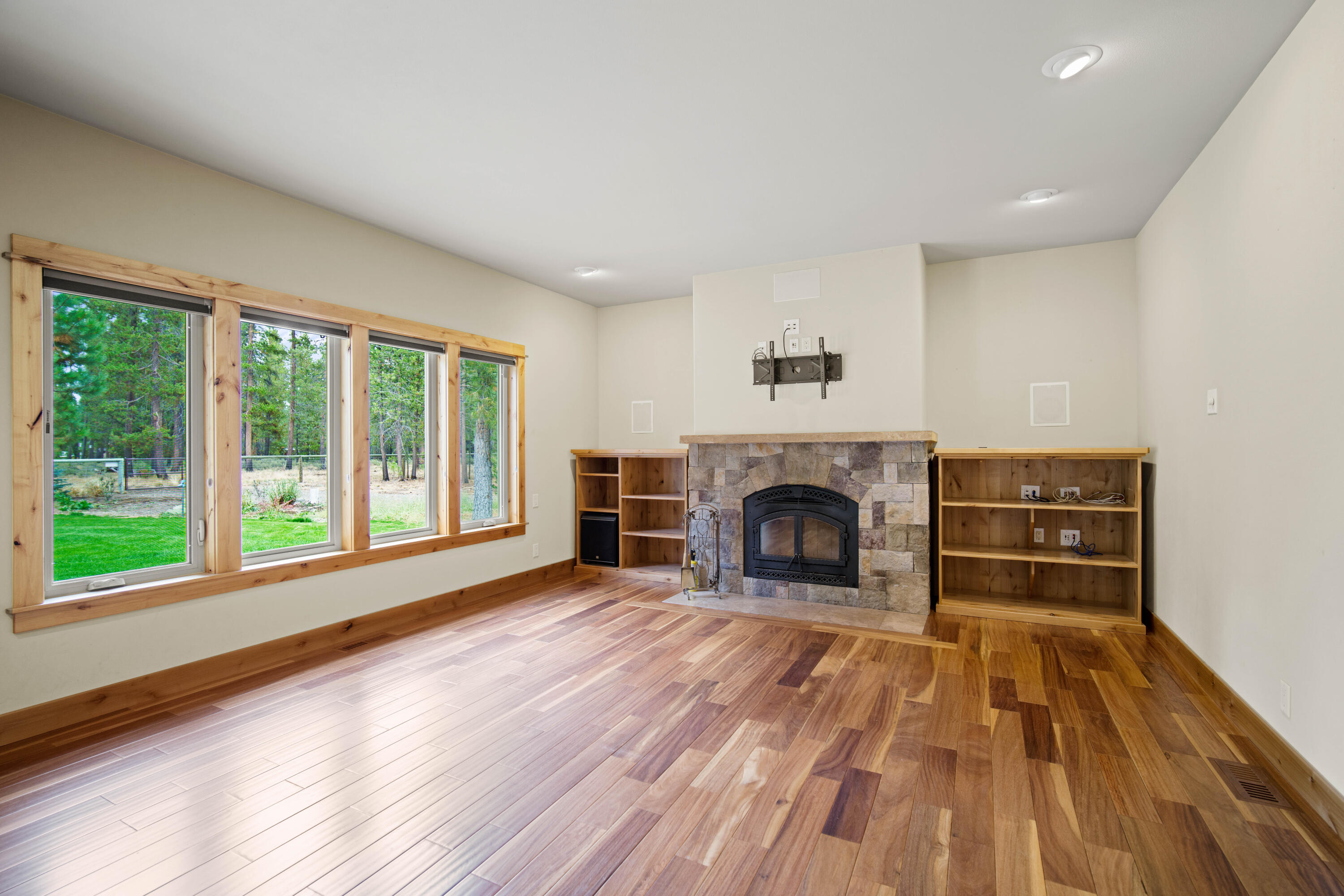 Forest View - Residential