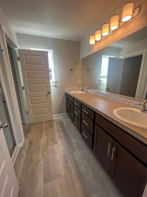 Tiny photo for 51791 Fordham Drive, La Pine, OR 97739 (MLS # 220211244)