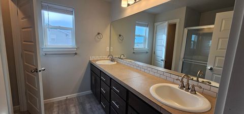 Tiny photo for 51791 Fordham Drive, La Pine, OR 97739 (MLS # 220211244)