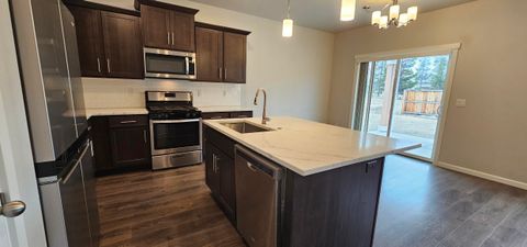 Tiny photo for 51791 Fordham Drive, La Pine, OR 97739 (MLS # 220211244)