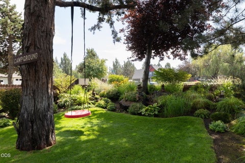 Tiny photo for 2462 NE Lynda Lane, Bend, OR 97701 (MLS # 220227494)