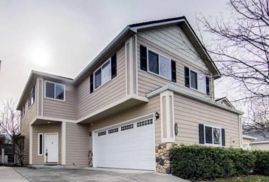 Immaculate town home with environmentally sensitive & high end finishes. Very desirable floor plan with main level master suite with vaulted ceiling & sliding doors to a garden area & covered patio. Master bath has a large walk-in closet. The living room, dining room, and kitchen have an open floor plan with hardwood floors and carpet. The living room has an electric fireplace and sliding doors to outside patio/garden area. Spacious kitchen with eating bar, pantry, granite counters and chopping table with granite top. Upstairs are two bedrooms with walk in closets and views of the mountains. Large, open area upstairs with hardwood floors that overlooks the downstairs. Also upstairs is a large bathroom with a claw foot tub and a laundry room with cabinets and sink. Two car attached garage. Enjoy the park like open spaces with seasonal creek. Perfect location near shopping, schools, SOU and easy access to I-5. Landscaping and lawn maintenance are paid by HOA.