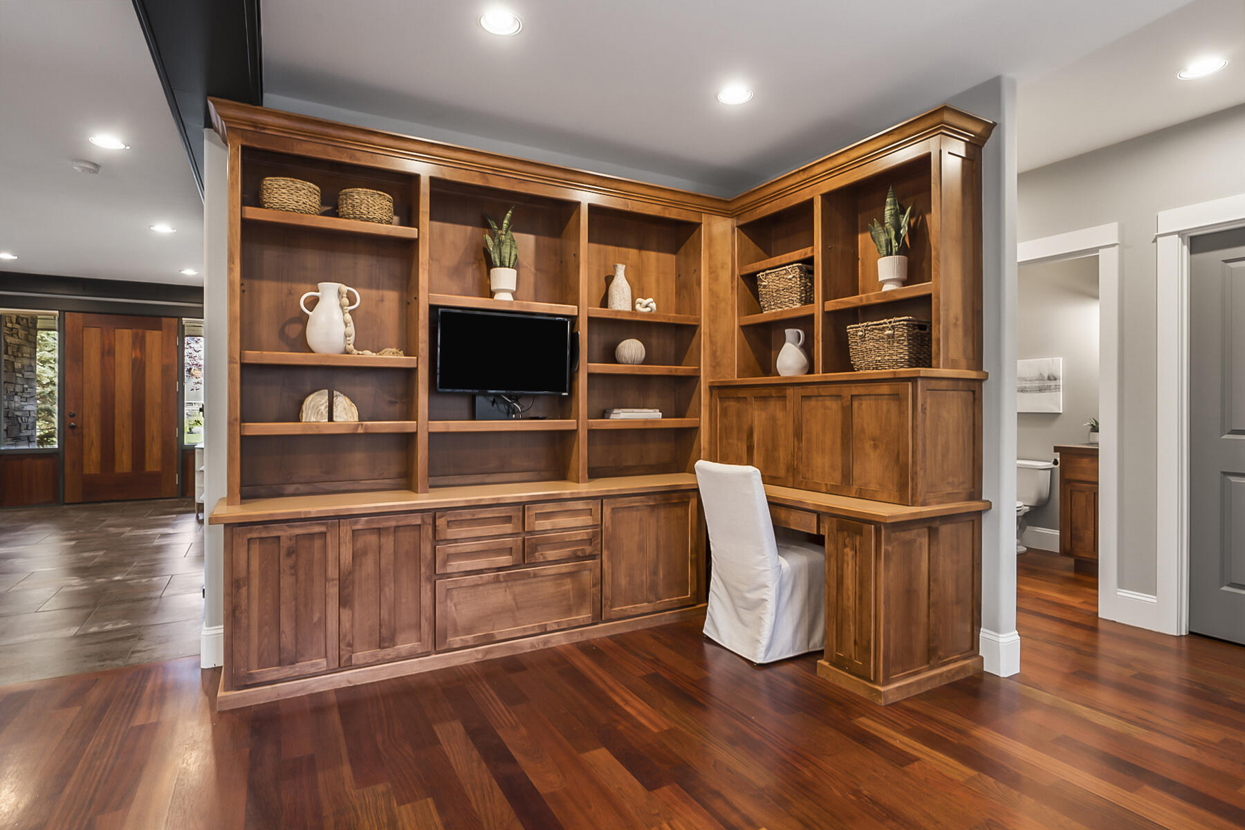 Three Pines - Residential