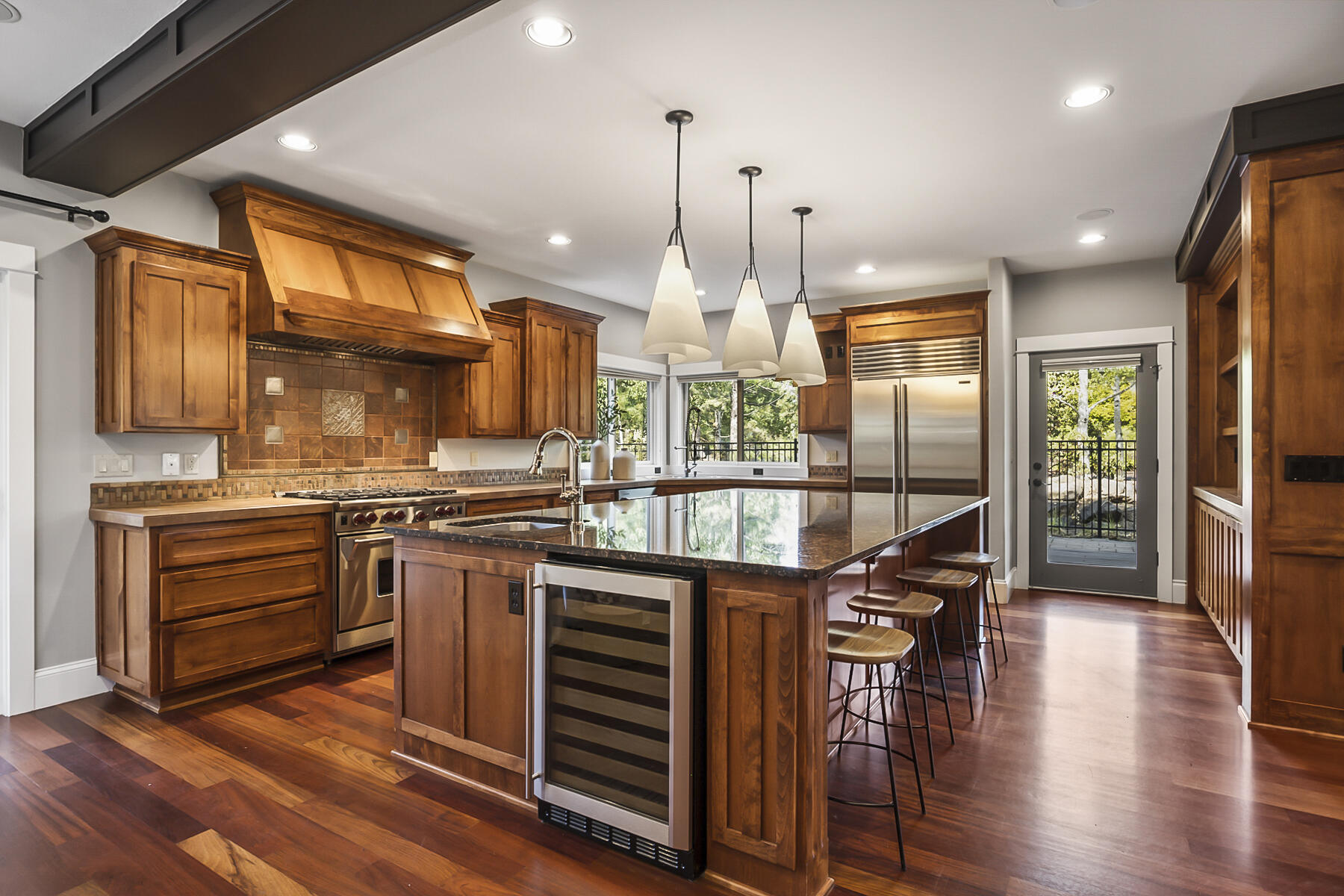 Three Pines - Residential