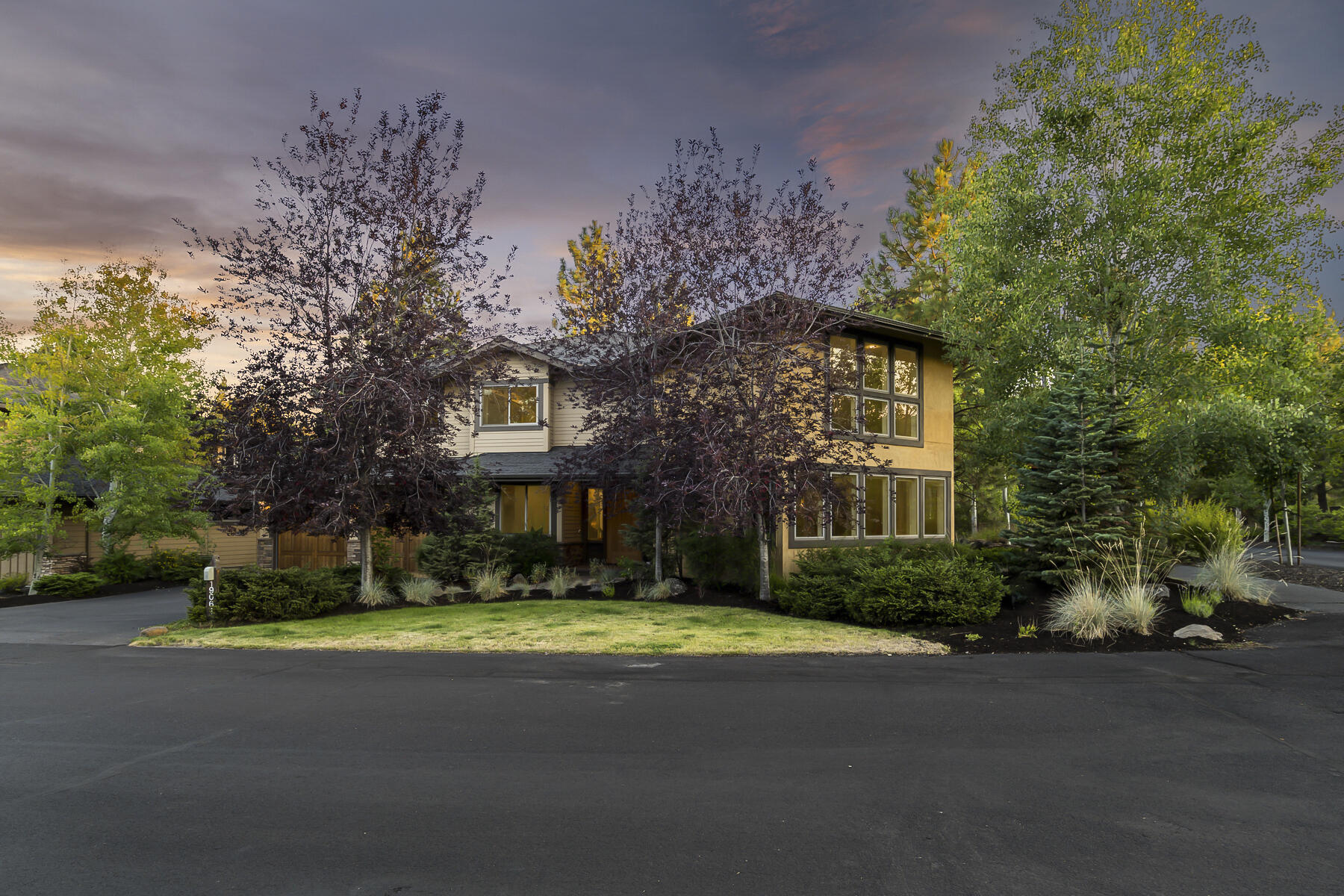 Three Pines - Residential