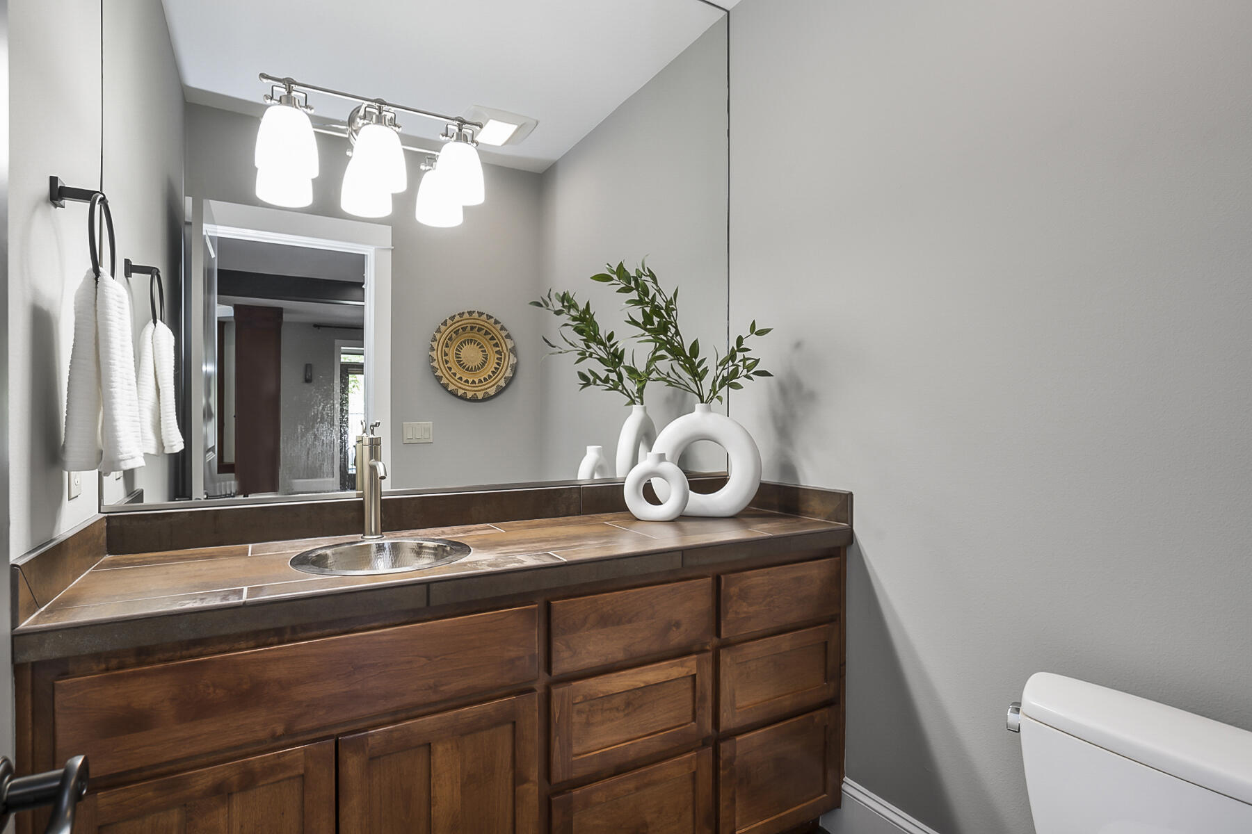 Three Pines - Residential