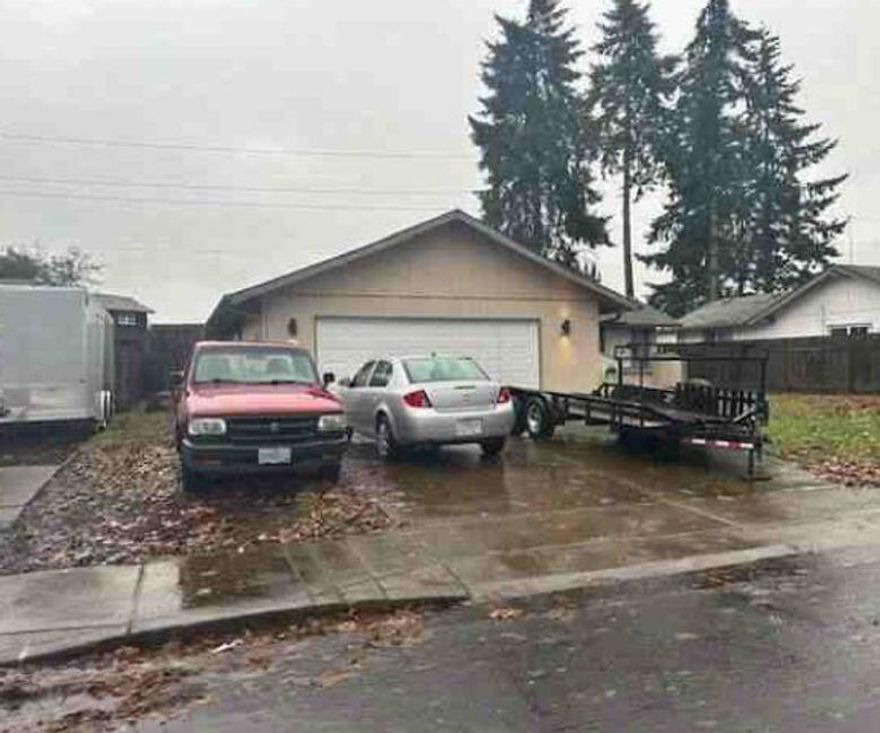 This Ranch style single family home offers 3 bedrooms and 1.1 bathrooms with approximately 1098 square feet of living space on a 0.16 acre lot. Offers to be placed on Xome website. Interior inspections are not available. Do not trespass! Forward all inquiries and questions to Xome Customer Service.