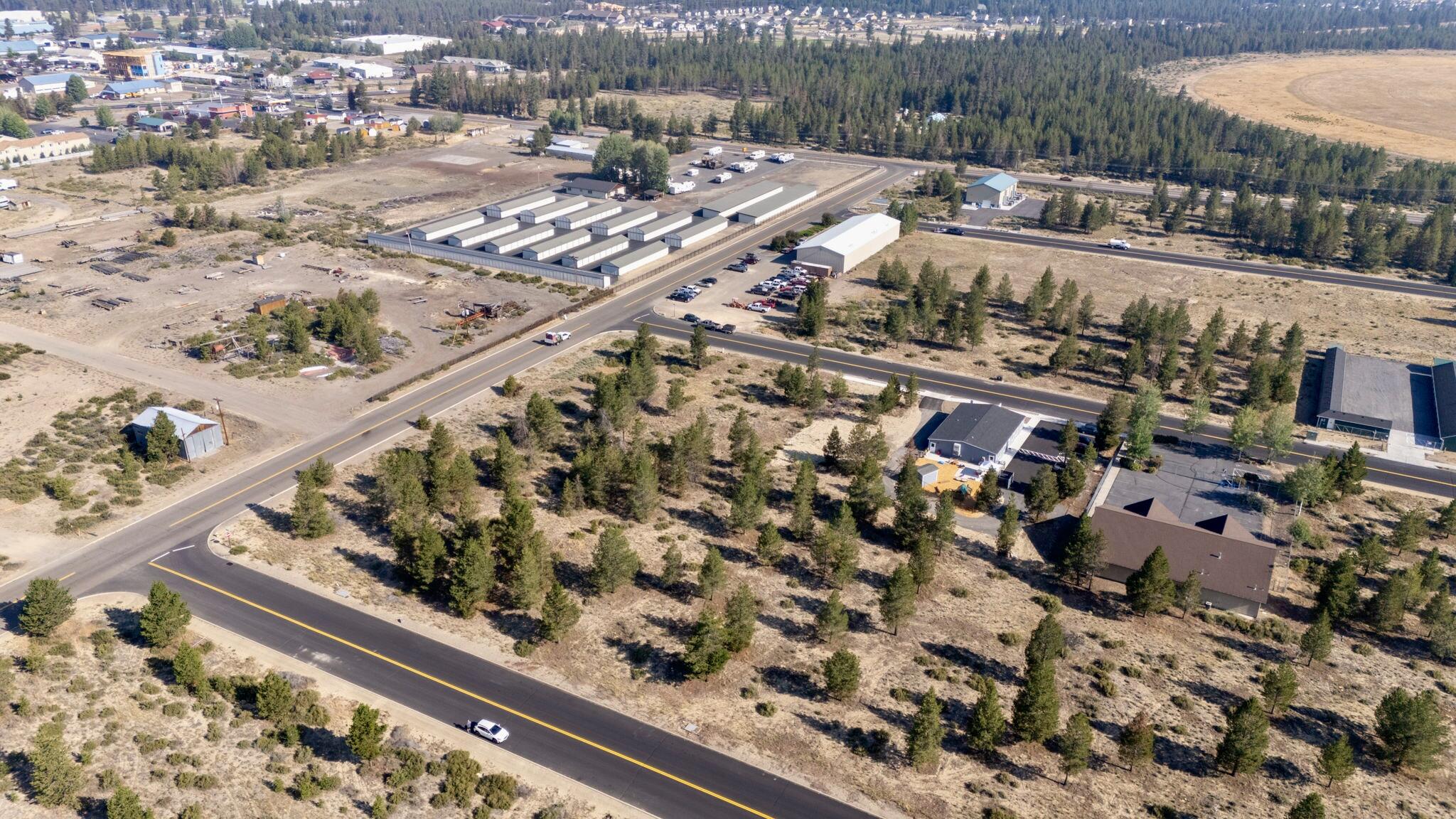 Newberry_Business_Pk - Commercial Sale