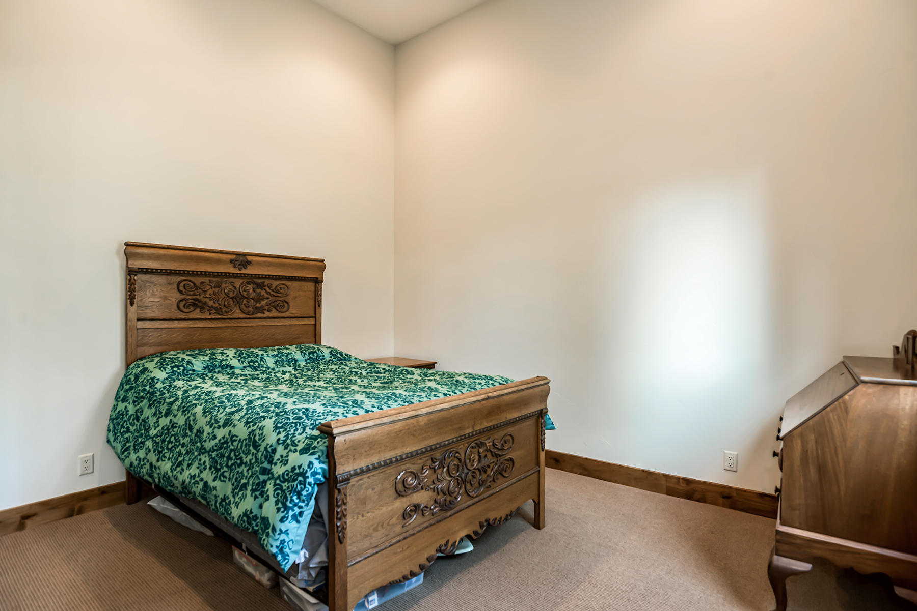 Eagle Air Estate - Residential