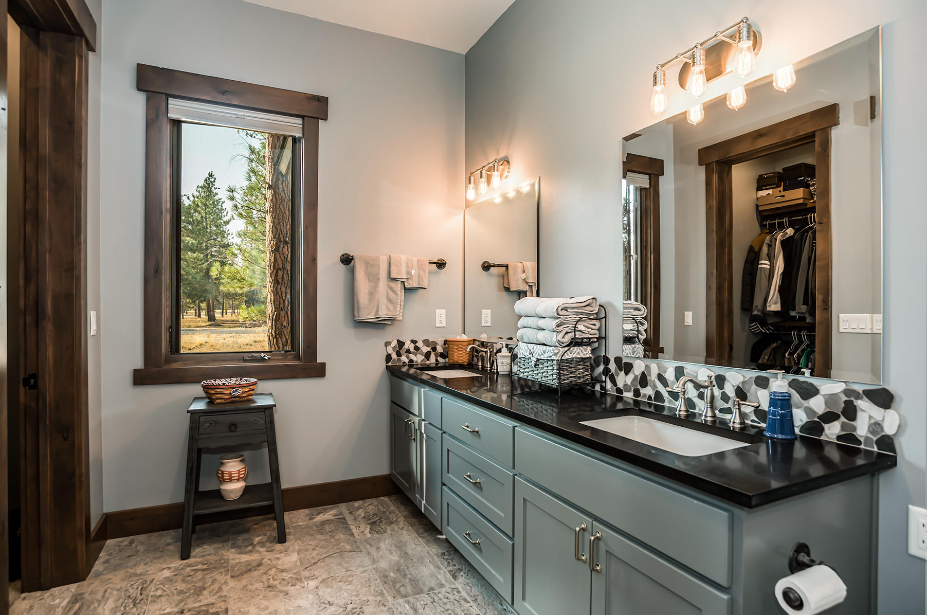 Eagle Air Estate - Residential