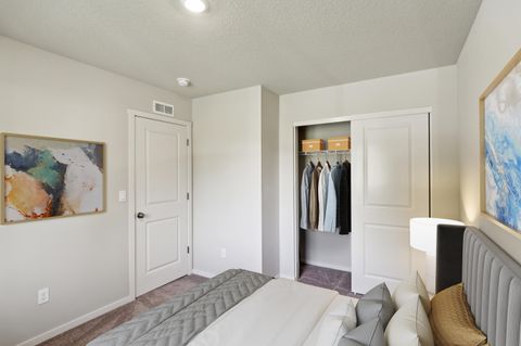 Tiny photo for 16639 Grey Pine St St, La Pine, OR 97739 (MLS # 220215585)