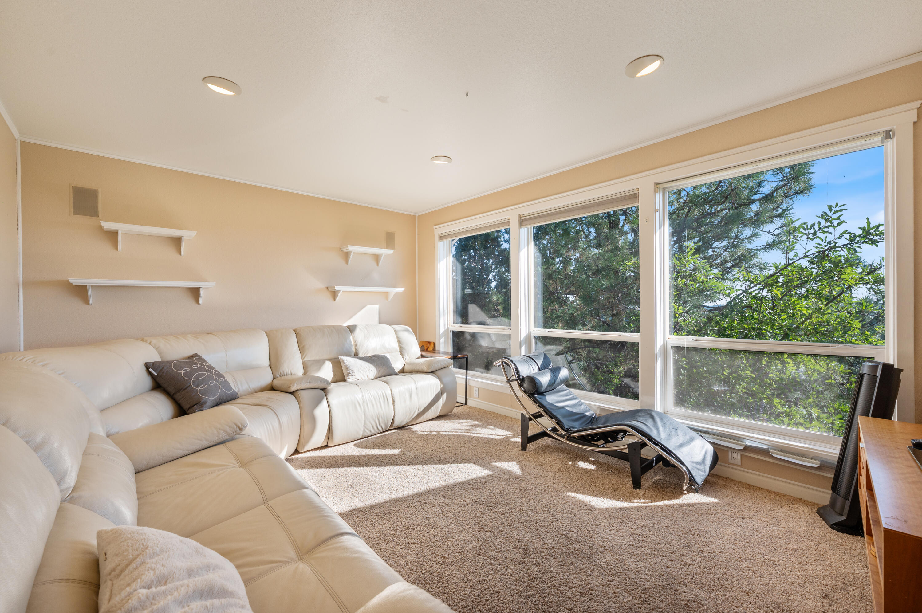 Golden Butte - Residential