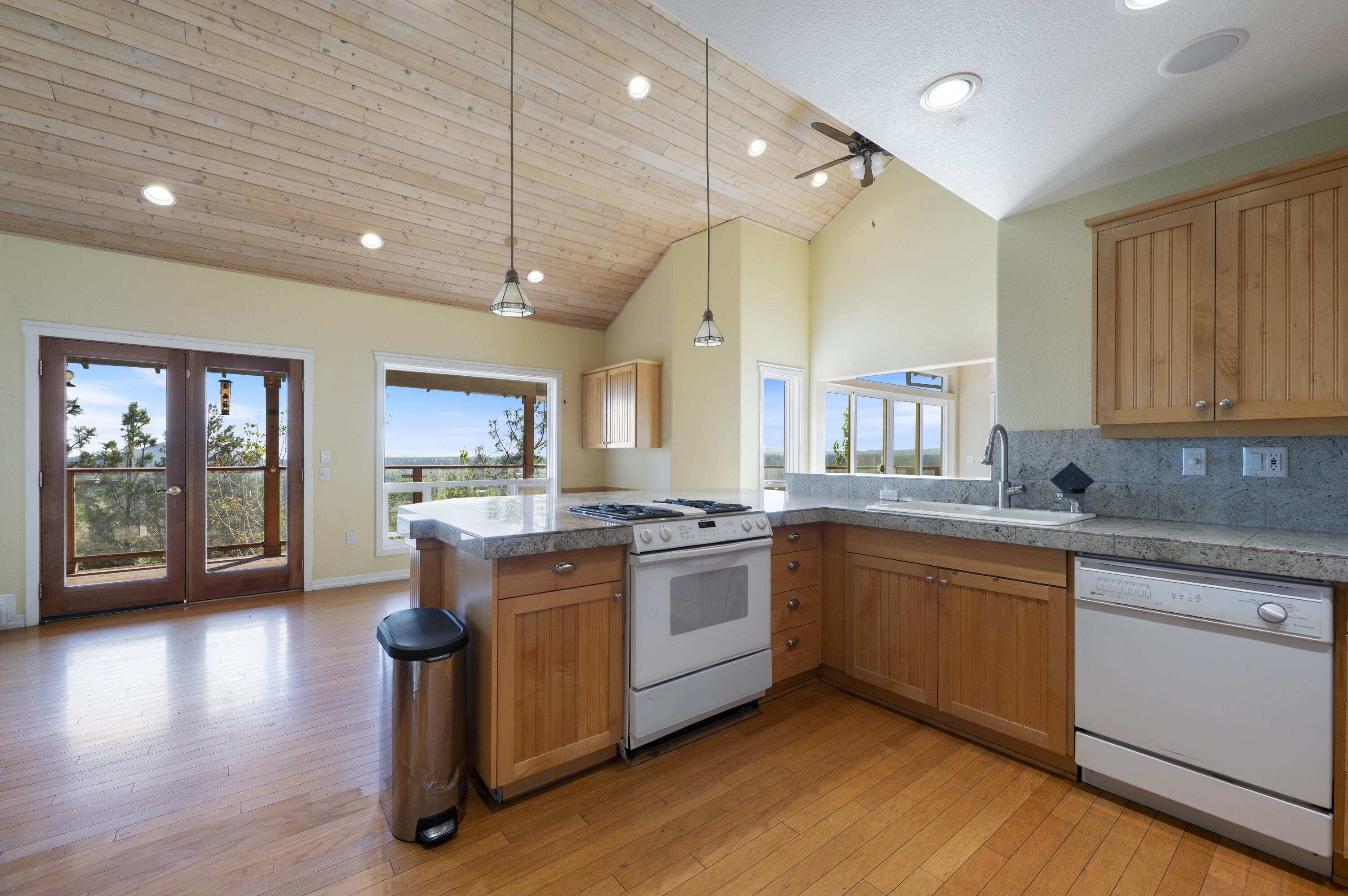 Golden Butte - Residential