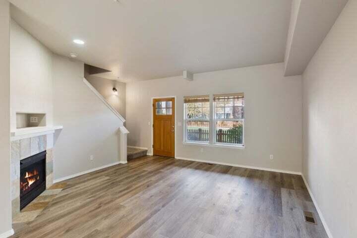 61707 Tulip Way