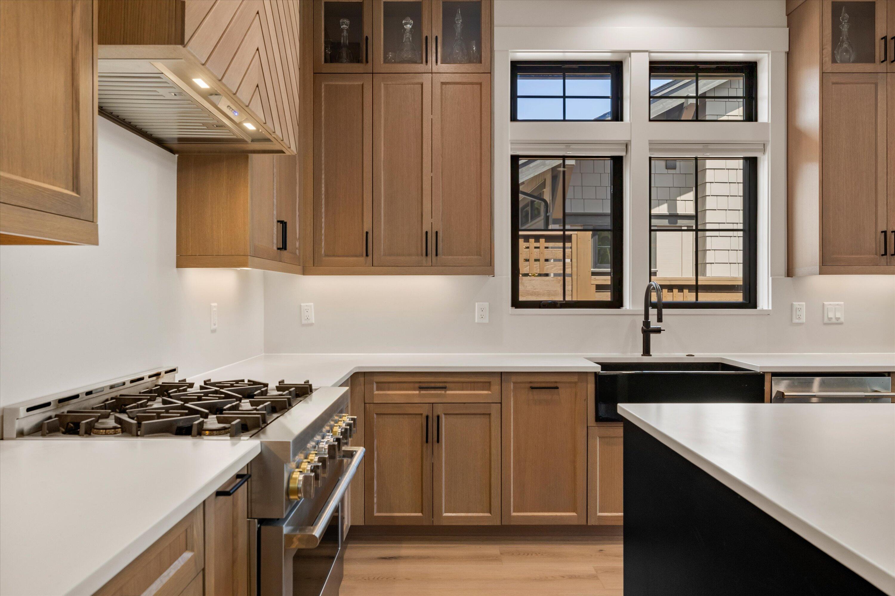 Discovery West Phase 4 - Residential