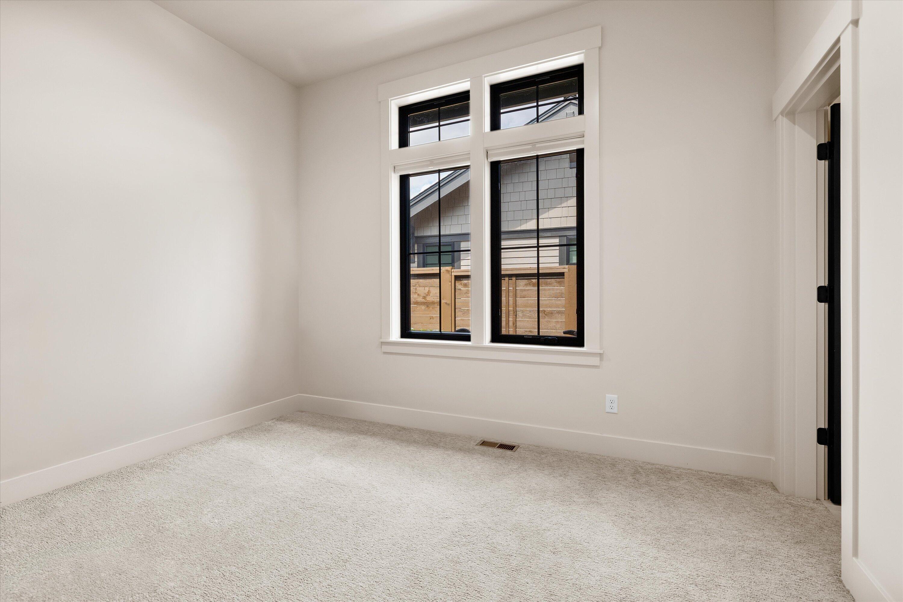 Discovery West Phase 4 - Residential