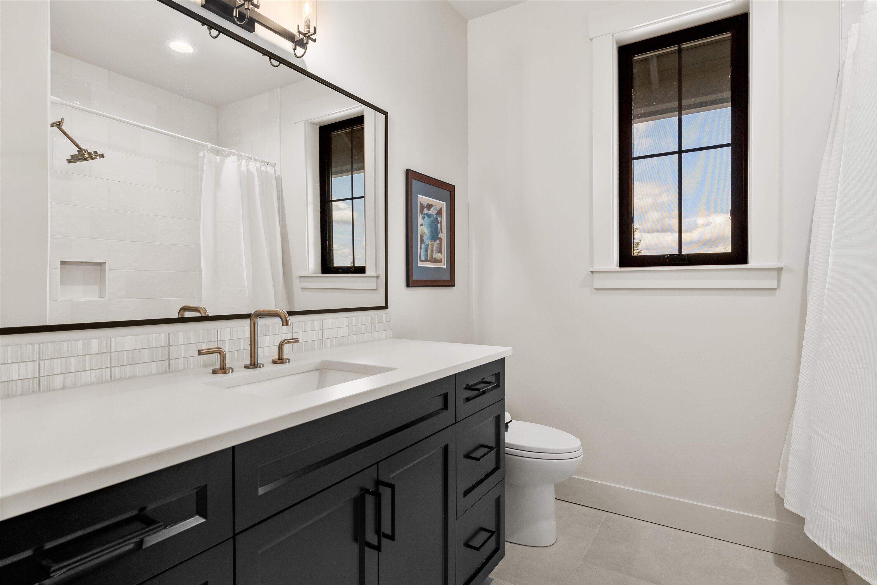 Discovery West Phase 4 - Residential