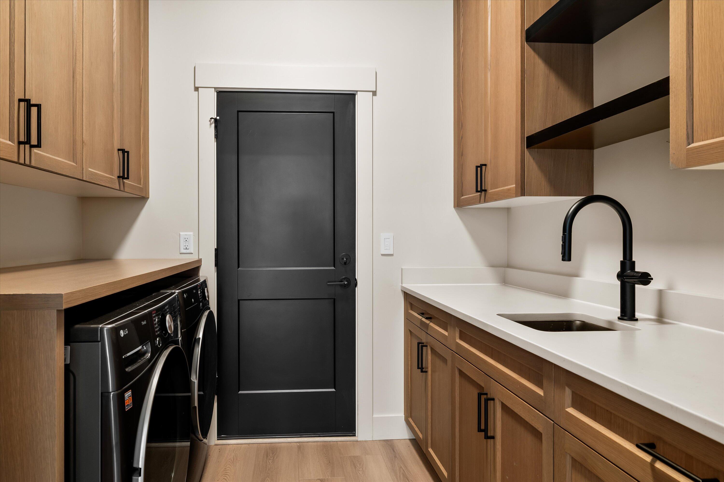 Discovery West Phase 4 - Residential