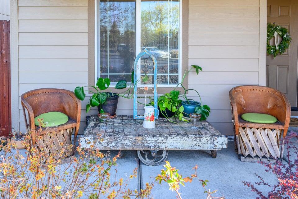 1113 NW 22nd Place