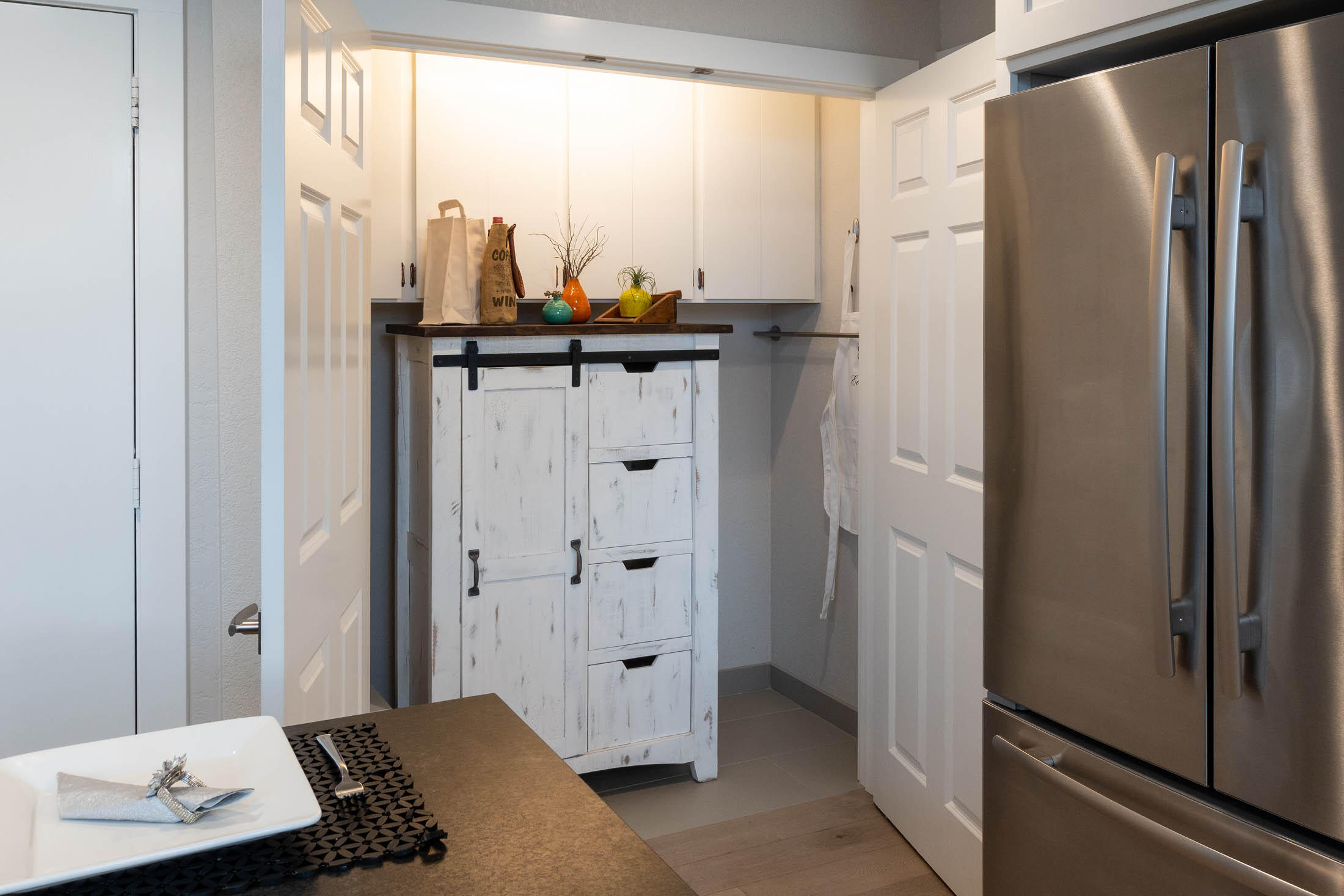 Los Serranos - Residential