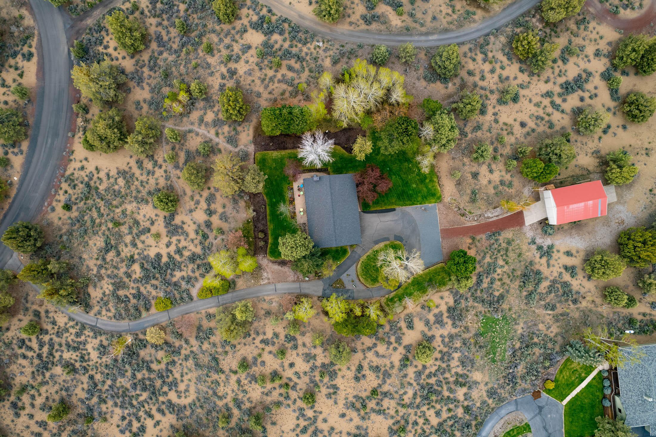 Los Serranos - Residential