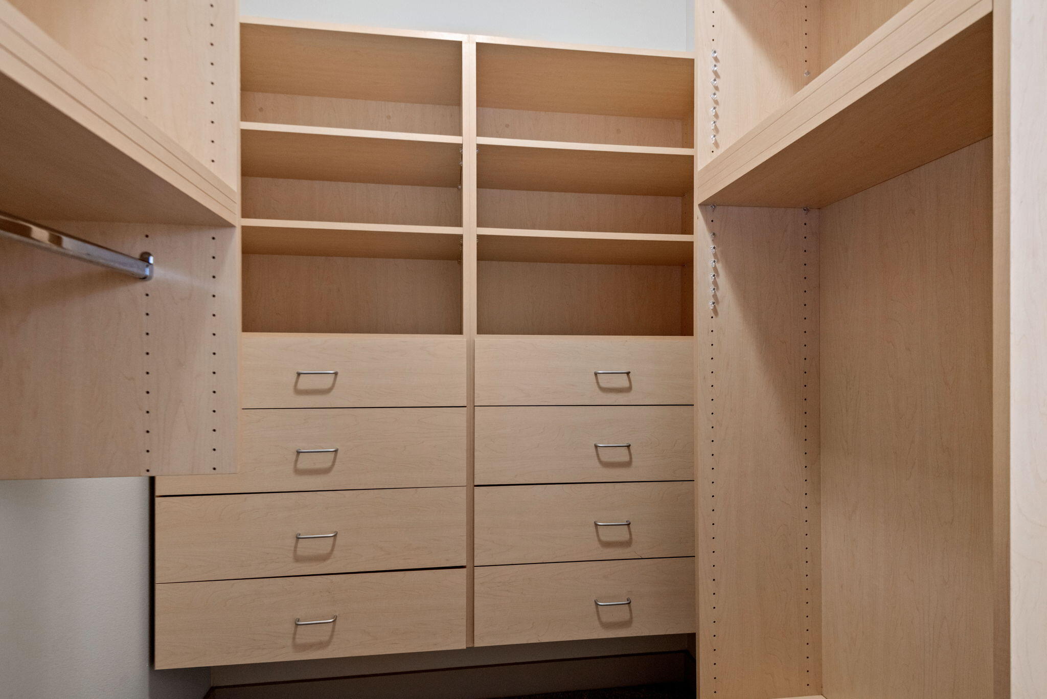 Skyliner Summit - Residential