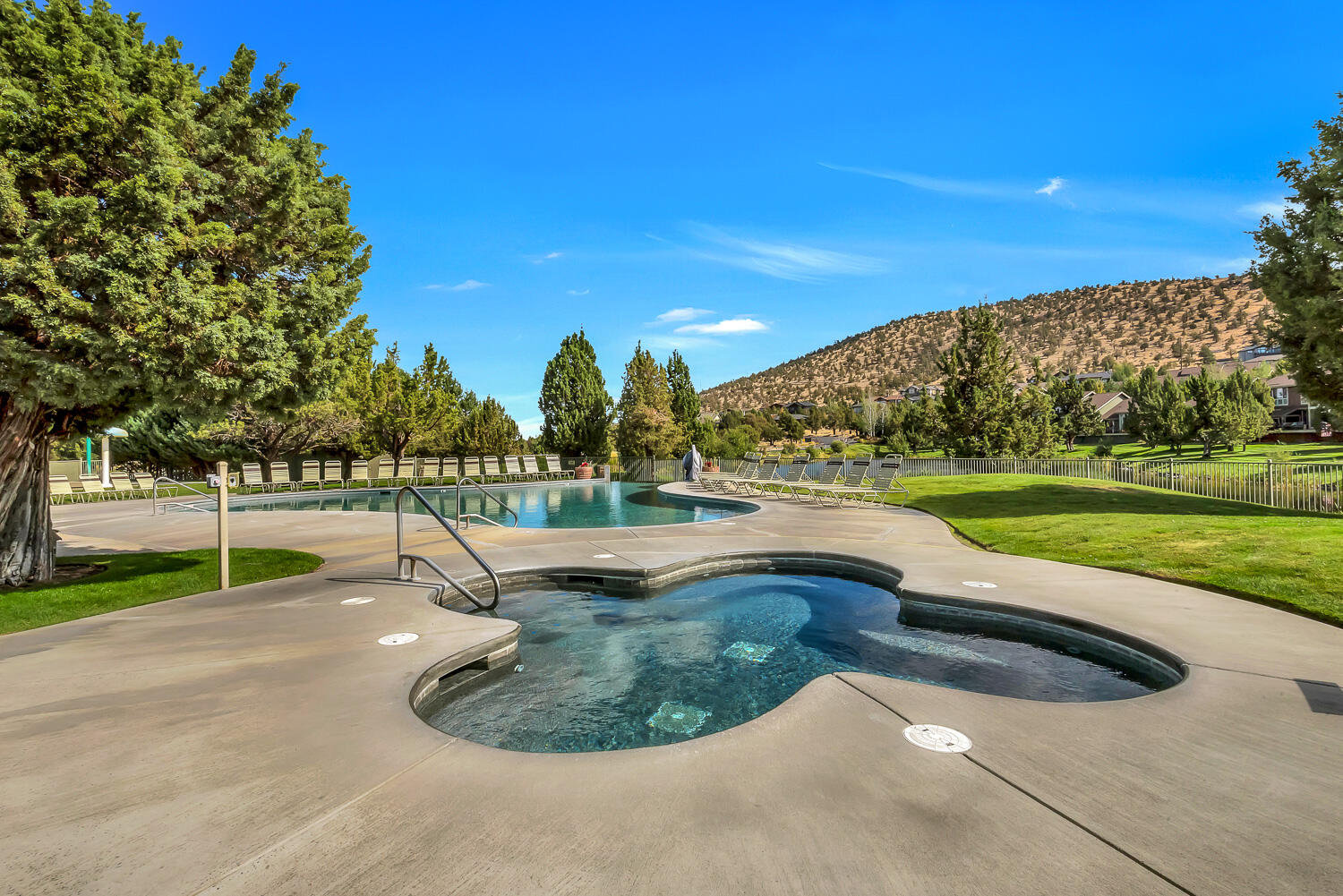 Eagle Crest - Residential