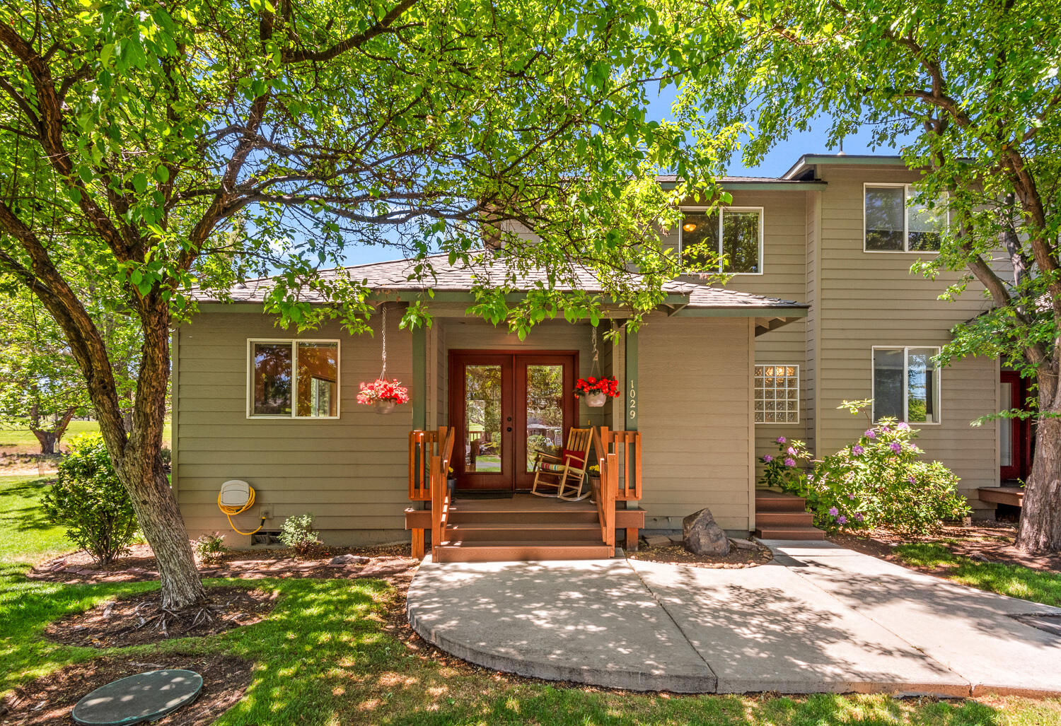 Eagle Crest - Residential